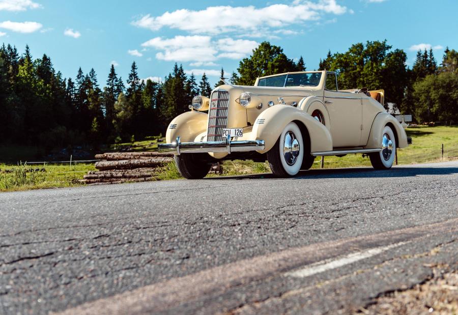  LaSalle Convertible Coupe (35-5067) 1935 года  (фото 1 из 9)